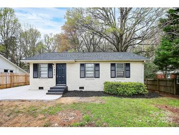 Photo one of 4800 Northaven Dr Charlotte NC 28206 | MLS 4123390