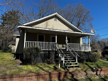 Photo one of 225 E Bell St Statesville NC 28677 | MLS 4123705
