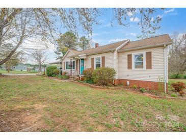 Photo one of 1934 Zion Church Rd Hickory NC 28602 | MLS 4123967