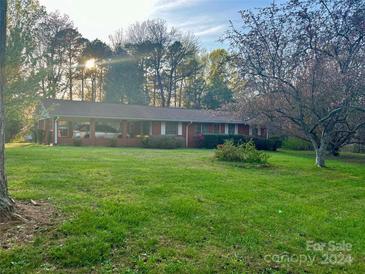 Photo one of 213 Blume Rd Mooresville NC 28117 | MLS 4124215