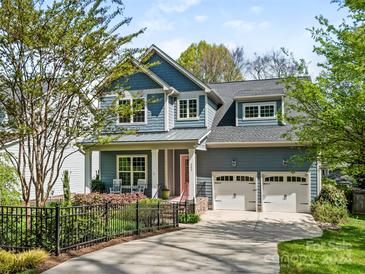Photo one of 202 Armour St Davidson NC 28036 | MLS 4124279