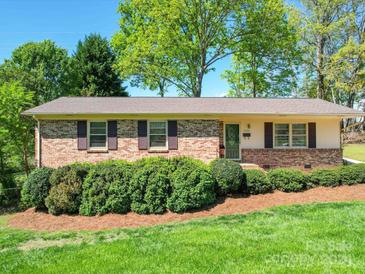 Photo one of 1412 E Perry St Gastonia NC 28054 | MLS 4125436