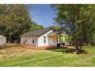 Photo one of 805 N Oakland St Dallas NC 28034 | MLS 4126214