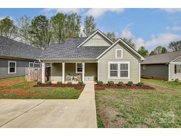 Photo one of 916 Gore St Charlotte NC 28214 | MLS 4126227