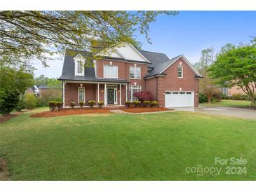 Photo one of 5205 Featherstone Ct Gastonia NC 28056 | MLS 4127351
