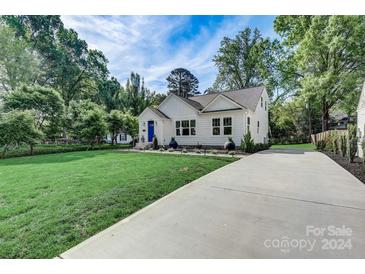 Photo one of 2510 Vail Ave Charlotte NC 28207 | MLS 4127360