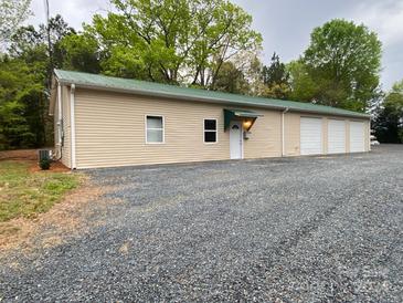 Photo one of 244 Stanback Ferry Ice Plant Rd Wadesboro NC 28170 | MLS 4127653