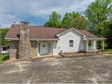 Photo one of 1501 Nc Hwy 73 Hwy Iron Station NC 28080 | MLS 4127733