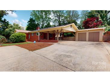 Photo one of 2128 Lanier Ave Charlotte NC 28205 | MLS 4128287