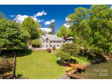 Photo one of 10105 Saw Mill Rd Charlotte NC 28278 | MLS 4129037