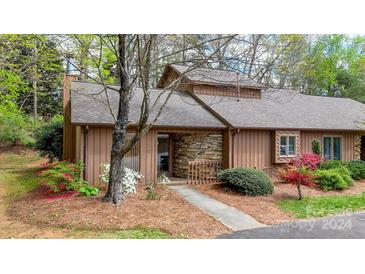Photo one of 1720 12Th Ne St Hickory NC 28601 | MLS 4129058