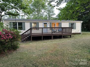 Photo one of 162 Carolwoods Dr Mooresville NC 28115 | MLS 4129363