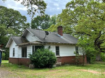 Photo one of 2079 23Rd Street Dr Hickory NC 28602 | MLS 4130004