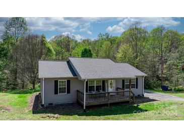 Photo one of 1338 39Th St Sw Cir # 16 Hickory NC 28602 | MLS 4130315
