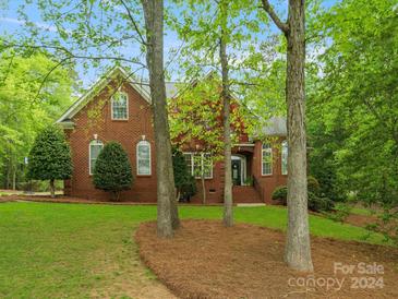 Photo one of 711 Mayfield Ct Fort Mill SC 29715 | MLS 4130663