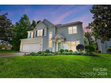 Photo one of 6212 Downfield Wood Dr Charlotte NC 28269 | MLS 4130719