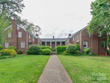 Photo one of 2240 Roswell Ave # 6 Charlotte NC 28207 | MLS 4131355