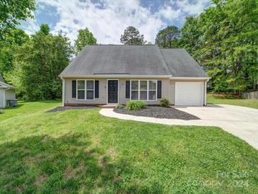 Photo one of 207 Forest Pond Rd Kannapolis NC 28083 | MLS 4131766