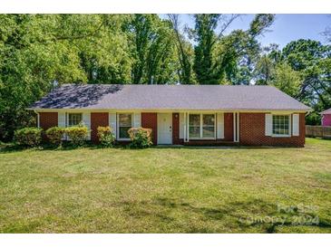Photo one of 5238 Ruth Dr Charlotte NC 28215 | MLS 4132569