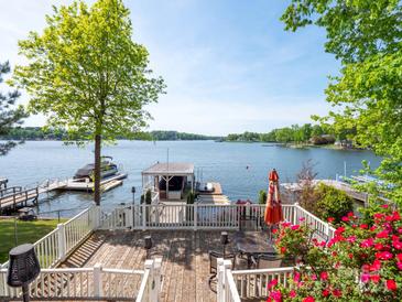 Photo one of 224 N Shoreline Dr New London NC 28127 | MLS 4132892