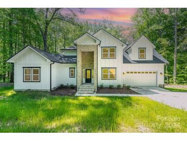 Photo one of 606 Saint Cloud Dr Statesville NC 28625 | MLS 4132983