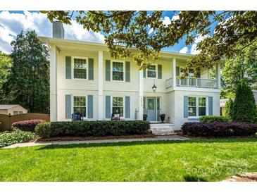 Photo one of 6612 Summerlin Pl Charlotte NC 28226 | MLS 4133712
