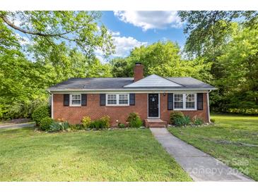 Photo one of 234 Short Hills Dr Charlotte NC 28217 | MLS 4133808