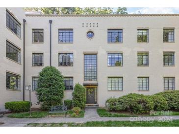 Photo one of 1121 Myrtle Ave # 42 Charlotte NC 28203 | MLS 4134186