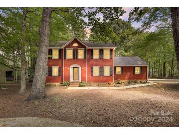 Photo one of 9627 Rainbow Forest Dr Charlotte NC 28277 | MLS 4134258