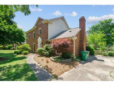 Photo one of 4707 Carberry Ct Charlotte NC 28226 | MLS 4134585