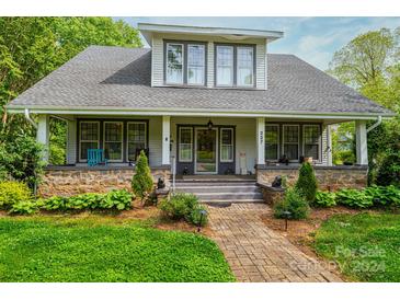 Photo one of 227 5Th Ne Ave Hickory NC 28601 | MLS 4134728