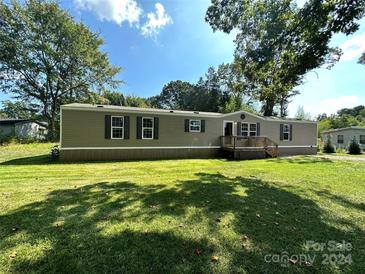 Photo one of 381 Stutts Rd Mooresville NC 28117 | MLS 4135087