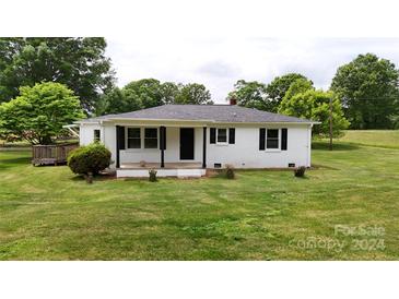 Photo one of 3237 Killian Rd Lincolnton NC 28092 | MLS 4135150