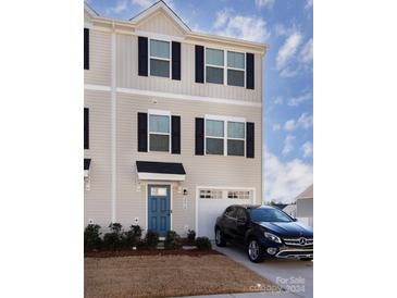 Photo one of 2210 Fathom Way Charlotte NC 28269 | MLS 4135153