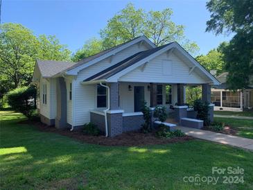 Photo one of 419 W 8Th St Newton NC 28658 | MLS 4135524