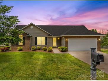 Photo one of 3541 Hillview Ne Dr Conover NC 28613 | MLS 4135782
