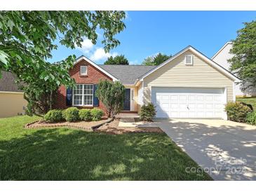 Photo one of 5915 Grove Creek Ln Charlotte NC 28273 | MLS 4136053