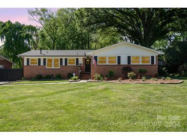 Photo one of 4527 Wedgewood Dr Charlotte NC 28210 | MLS 4136309