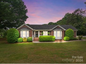 Photo one of 290 Midway Lake Rd Mooresville NC 28115 | MLS 4136624
