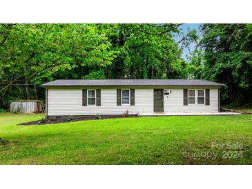 Photo one of 1525 14Th St Ne Dr Hickory NC 28601 | MLS 4136873