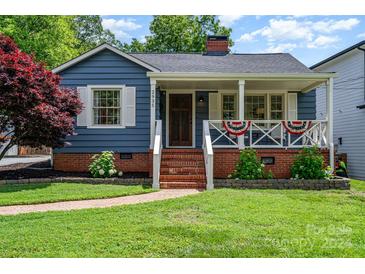 Photo one of 2935 Park Rd Charlotte NC 28209 | MLS 4137010