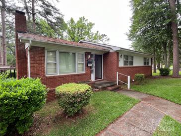 Photo one of 2148 Bromwich Rd Charlotte NC 28208 | MLS 4137135