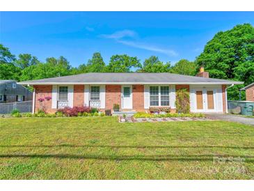 Photo one of 1535 Fern Forest Dr Gastonia NC 28054 | MLS 4139330