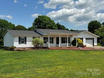 Photo one of 50 Wagner Rd Taylorsville NC 28681 | MLS 4140490