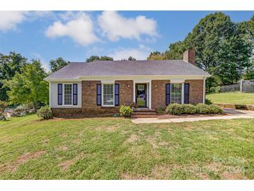 Photo one of 5438 Green Moss Ln Charlotte NC 28208 | MLS 4145805