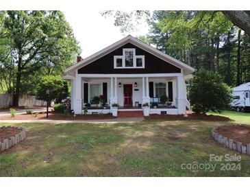 Photo one of 321 S Pink St Cherryville NC 28021 | MLS 4147511