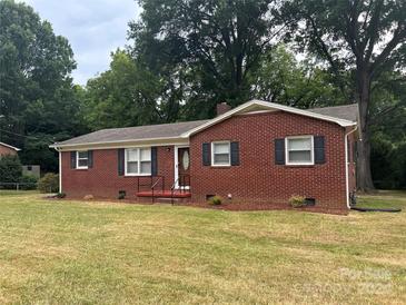 Photo one of 1612 Woodlawn Ave Shelby NC 28150 | MLS 4151247