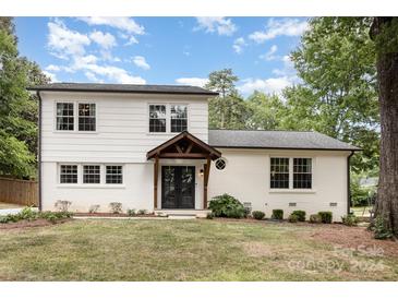 Photo one of 716 Lynbrook Dr Charlotte NC 28211 | MLS 4153758