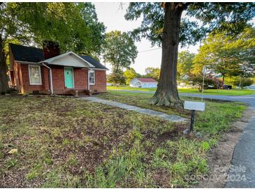 Photo one of 515 Dodge St Kannapolis NC 28083 | MLS 4157678