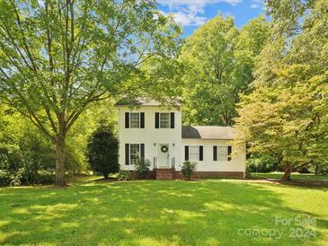 Photo one of 5828 Wilora Lake Rd Charlotte NC 28212 | MLS 4157905